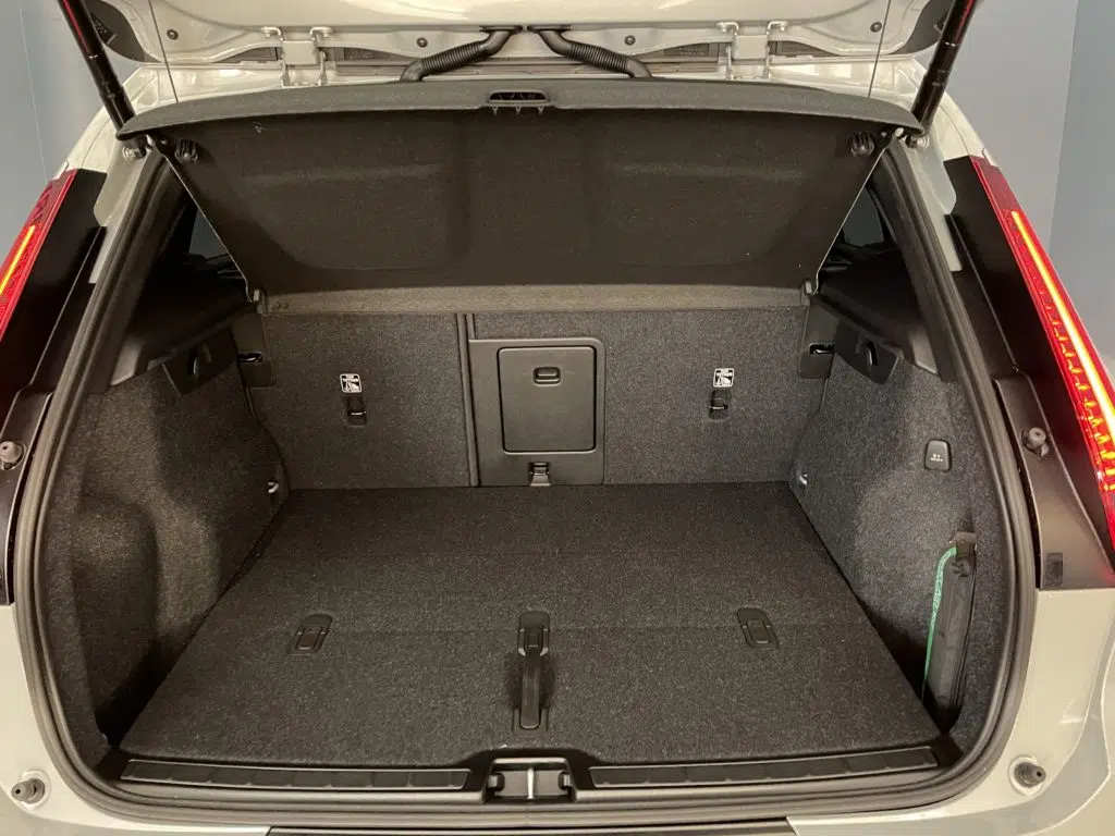 Volvo XC40 2.0 B4 MH Ultra Dark