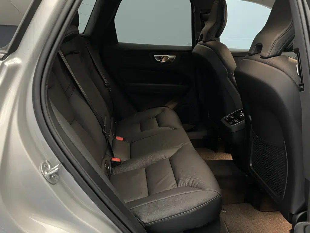 Volvo XC60 2.0 B4 MH Ultimate Dark AWD