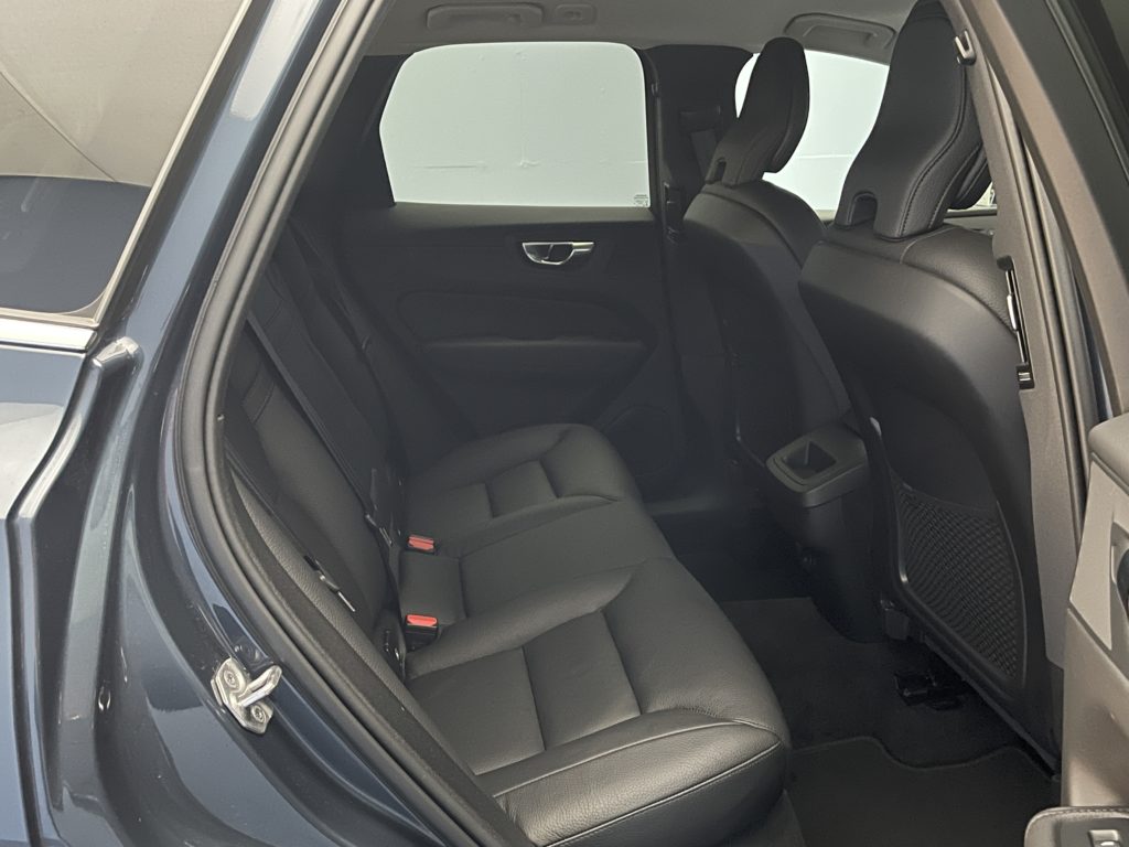 Volvo XC60 2.0 B5 MH Inscription AWD