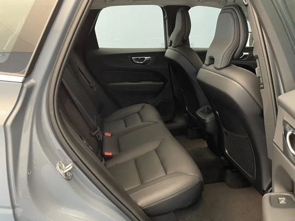 Volvo XC60 2.0 B5 MH Momentum AWD