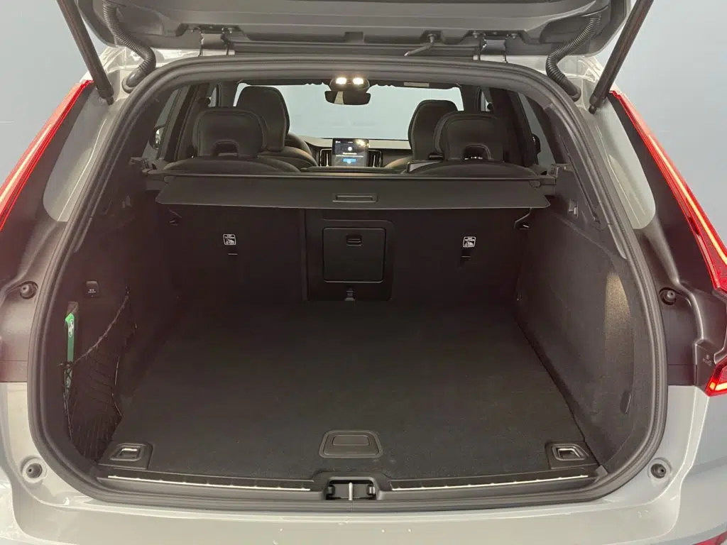 Volvo XC60 2.0 T6 TE Black Edition eAWD