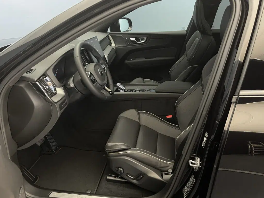 Volvo XC60 2.0 T6 TE Black Edition eAWD