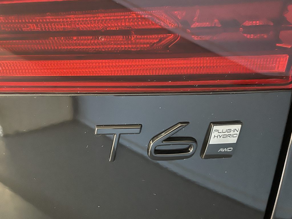 Volvo XC60 2.0 T6 TE Black Edition eAWD