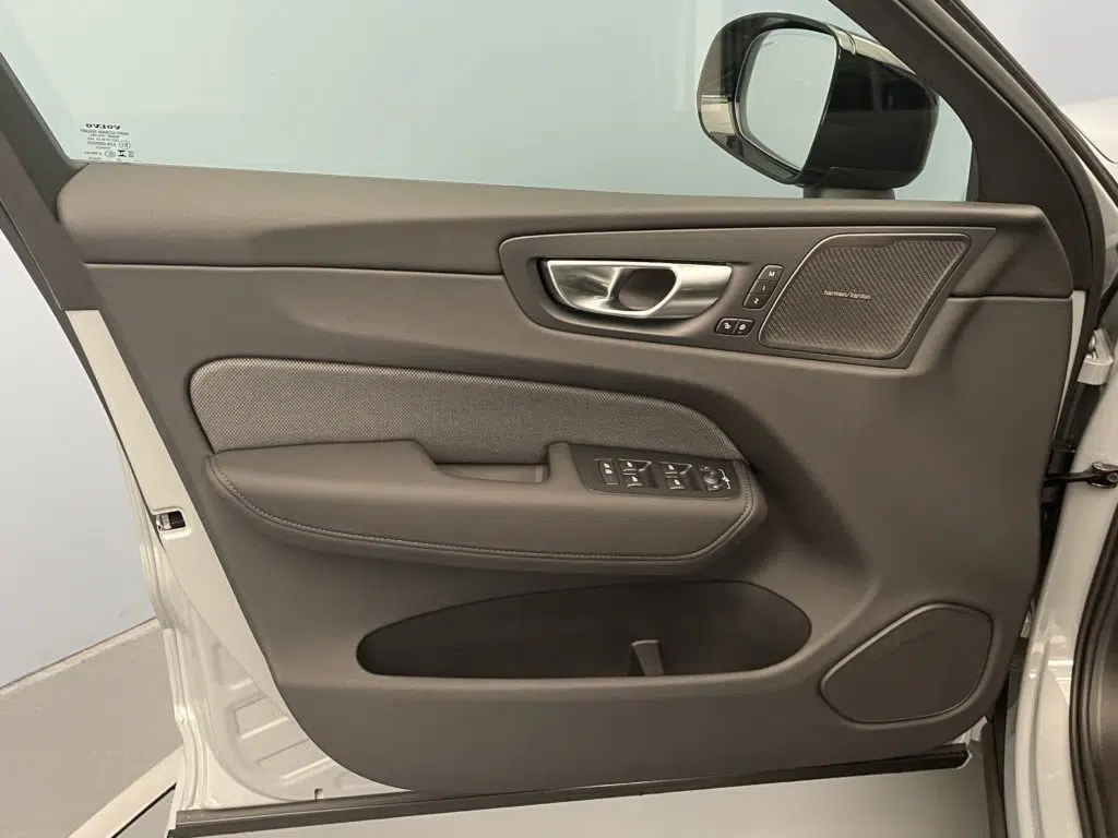 Volvo XC60 2.0 T6 TE Black Edition eAWD