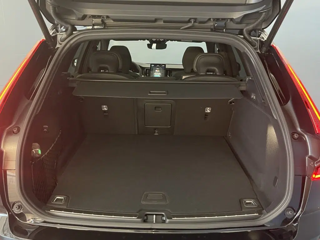 Volvo XC60 2.0 T6 TE Black Edition eAWD