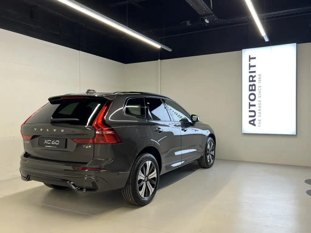Volvo XC60 2.0 T6 TE Plus Dark eAWD
