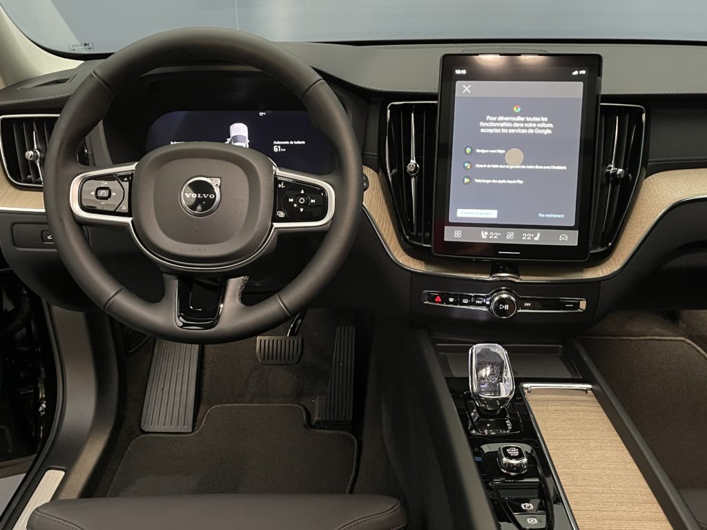 Volvo XC60 2.0 T6 TE Ultra Bright eAWD