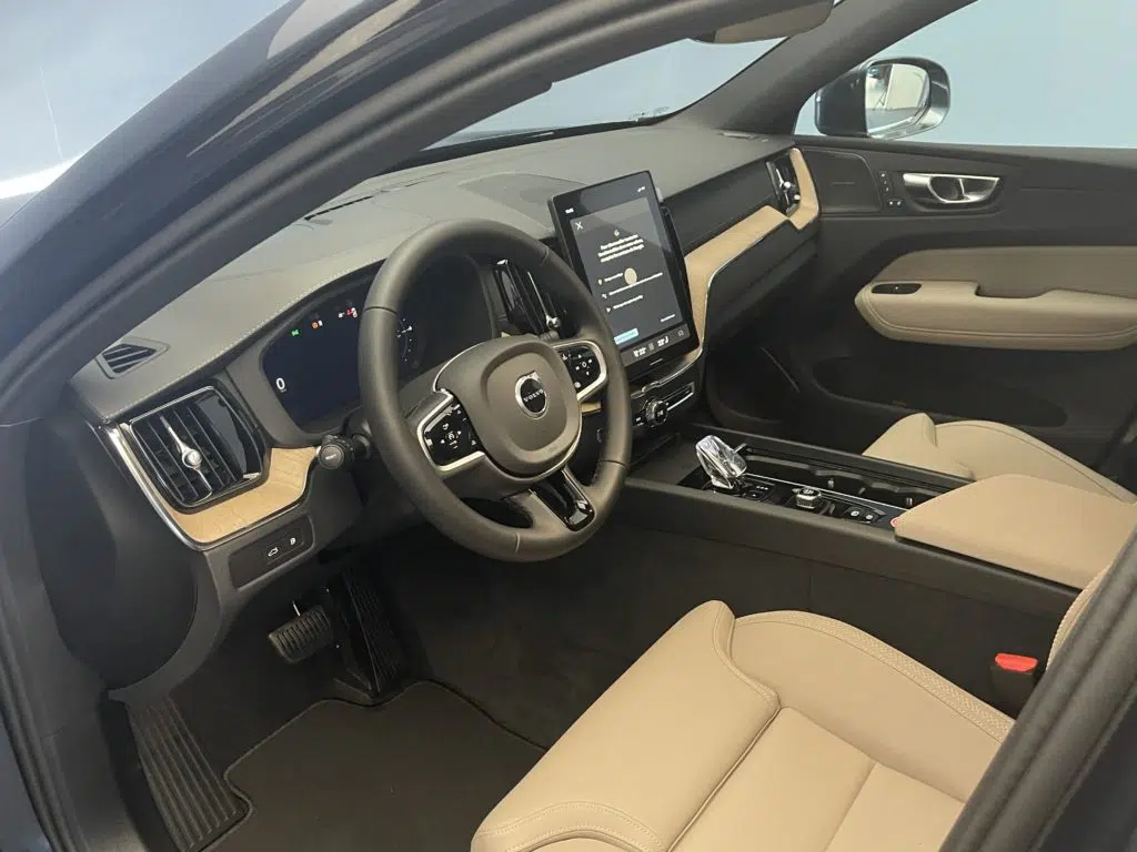 Volvo XC60 2.0 T6 TE Ultra Bright eAWD