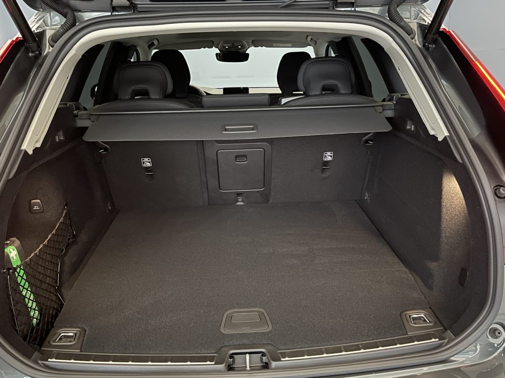 Volvo XC60 2.0 T6 TE Ultra Dark eAWD