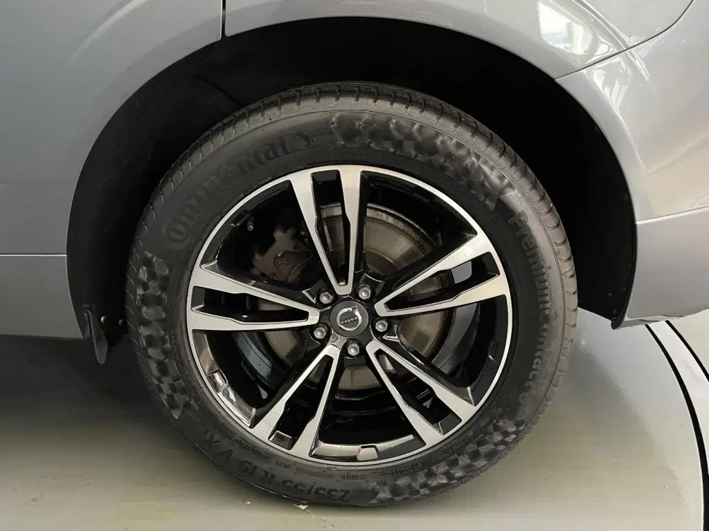 Volvo XC60 2.0 T8 TE Momentum eAWD