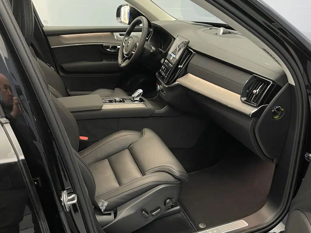 Volvo XC90 2.0 T8 TE Ultra Dark eAWD