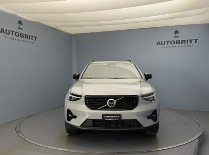 Volvo XC40 2.0 B4 MH Ultra Dark