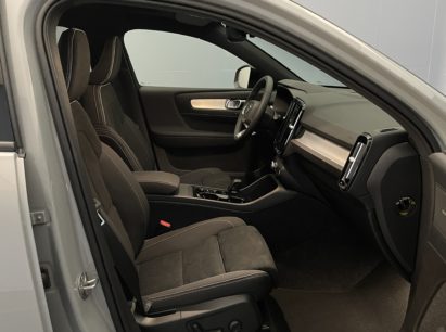 Volvo XC40 2.0 B4 MH Ultra Dark