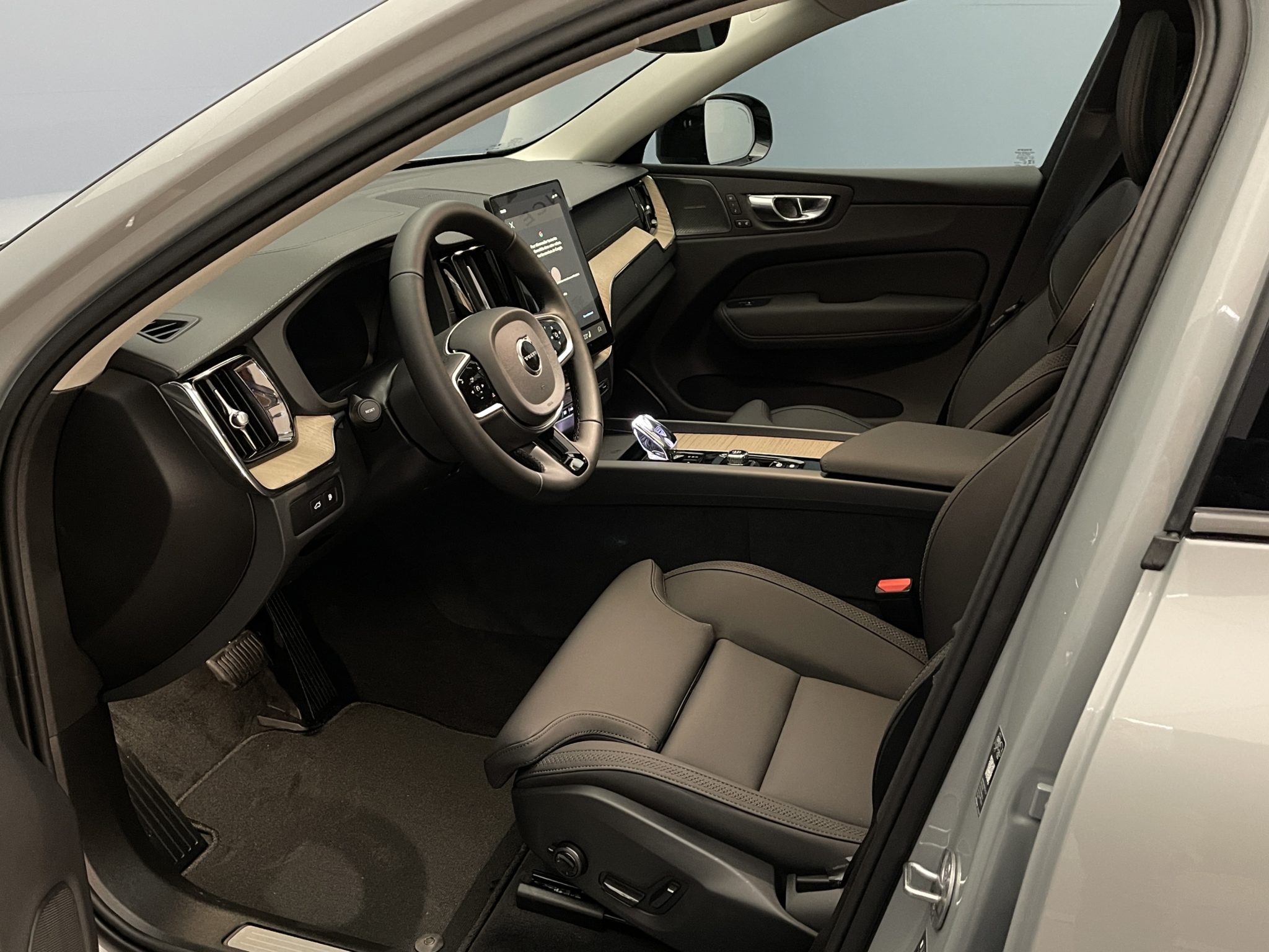 Volvo XC60 2.0 T6 TE Ultra Dark eAWD