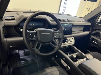 Land Rover Defender 90 3.0 D I6 300 X-Dynamic HSE