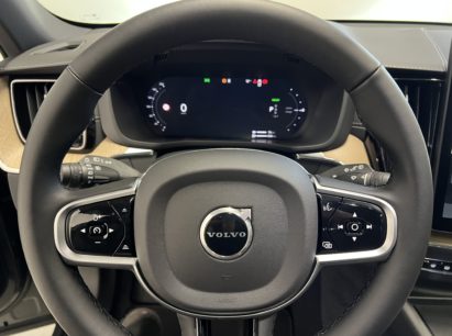 Volvo XC60 2.0 T6 TE Ultra Dark eAWD