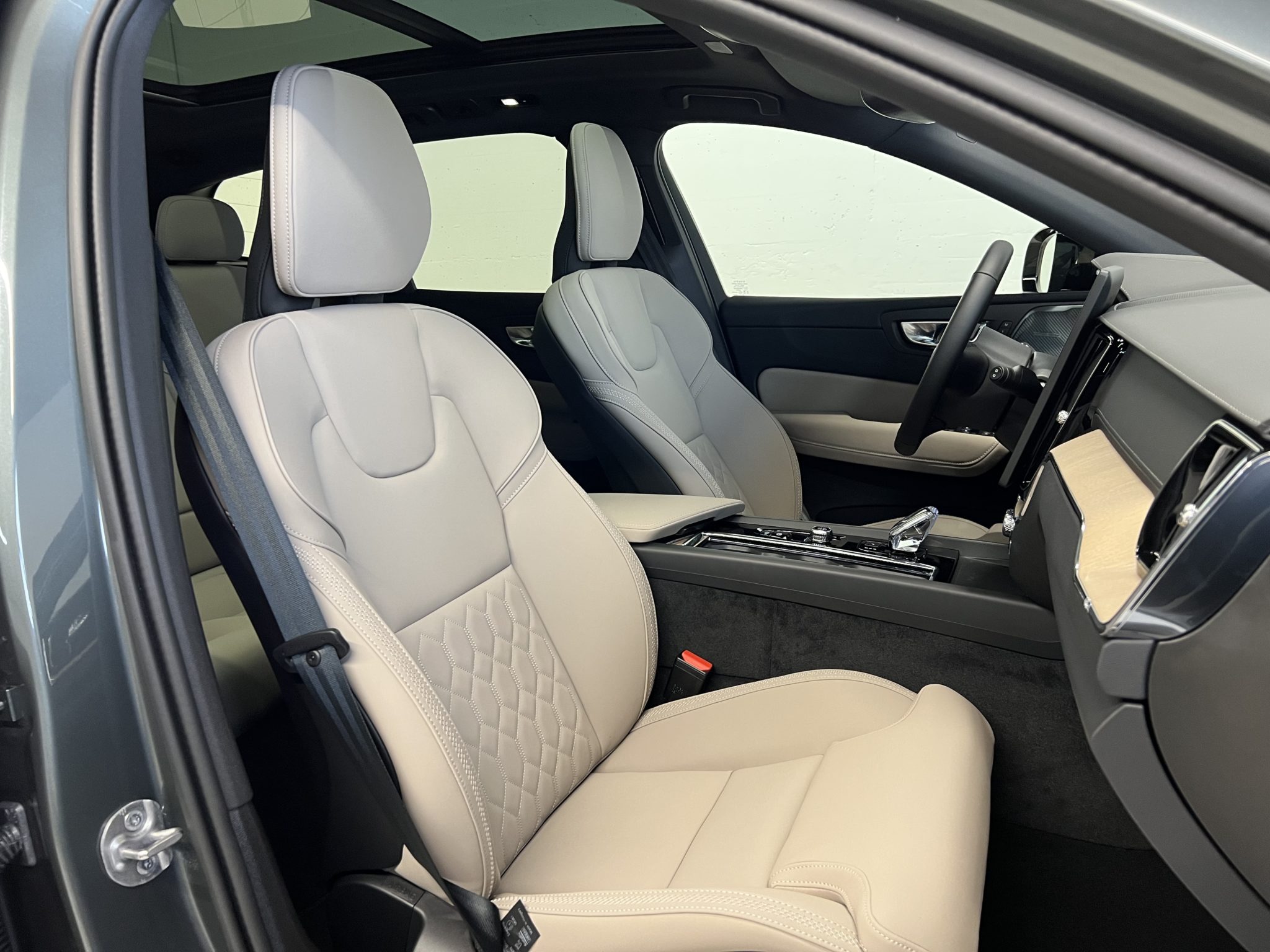 Volvo XC60 2.0 T6 TE Ultra Dark eAWD