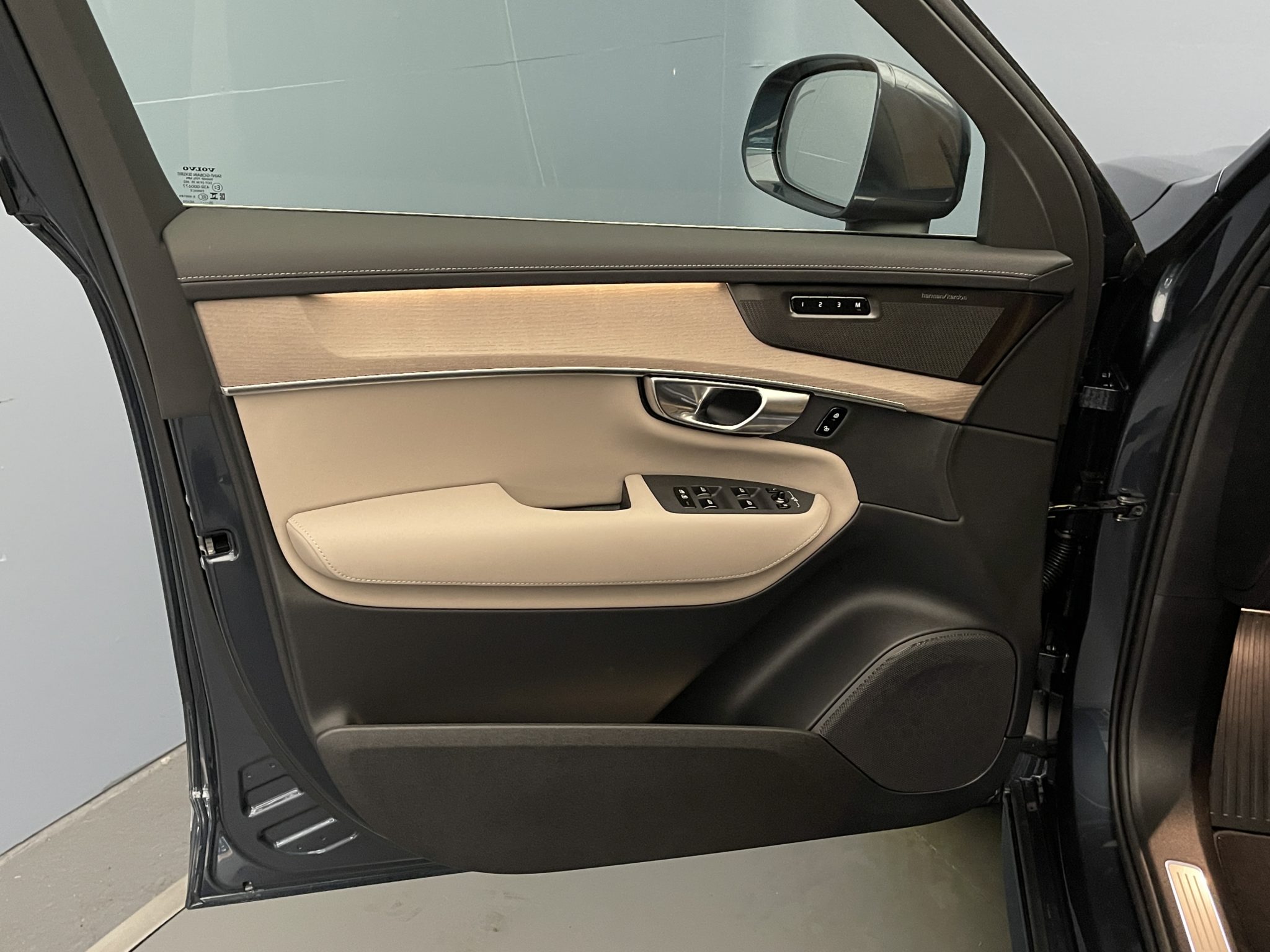 Volvo XC90 2.0 T8 TE Ultra Bright eAWD