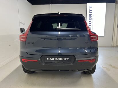 Volvo XC40 2.0 B4 MH Black Edition