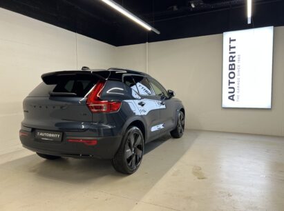 Volvo XC40 2.0 B4 MH Black Edition