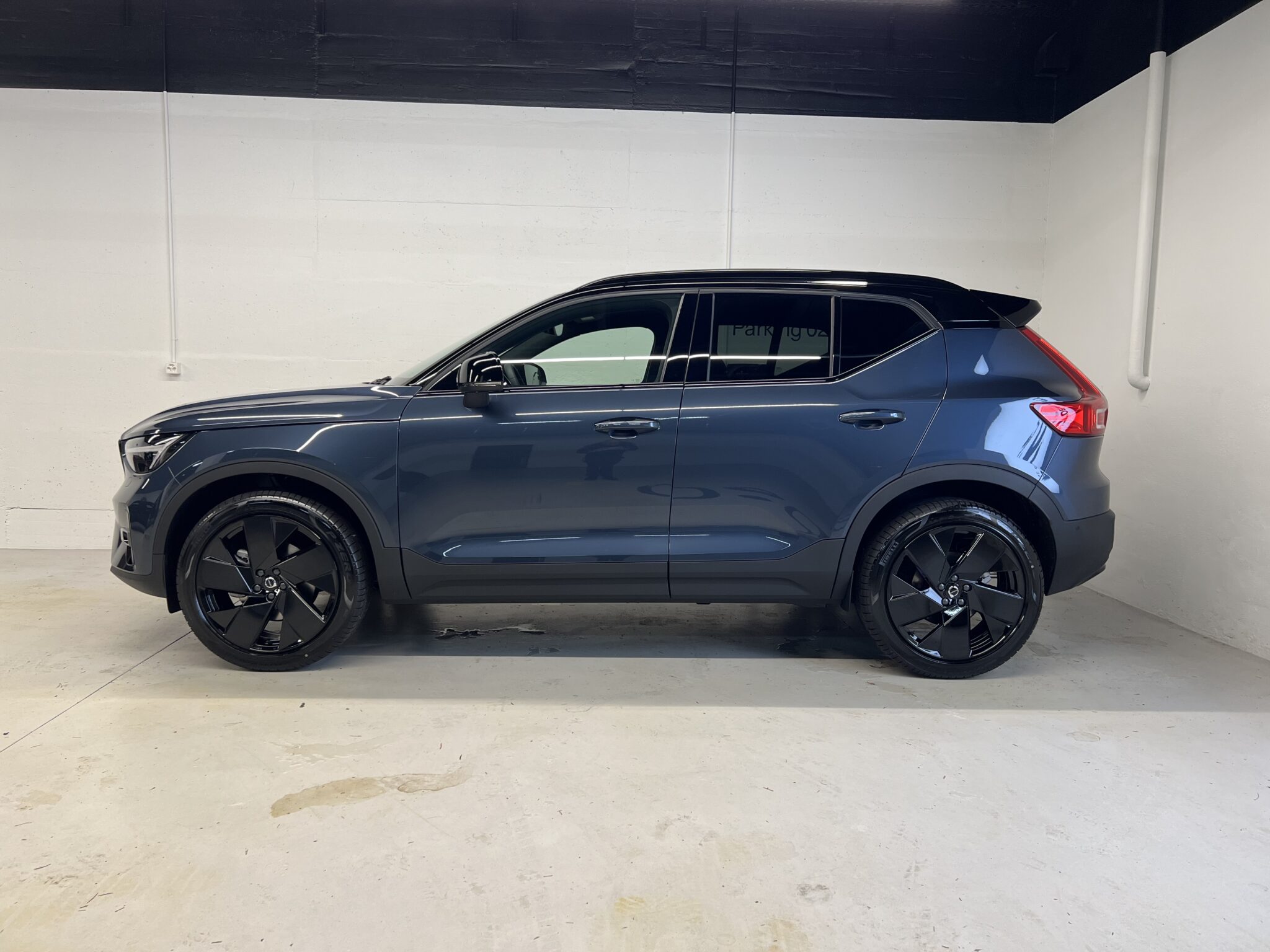 Volvo XC40 2.0 B4 MH Black Edition