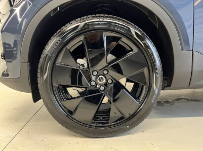 Volvo XC40 2.0 B4 MH Black Edition