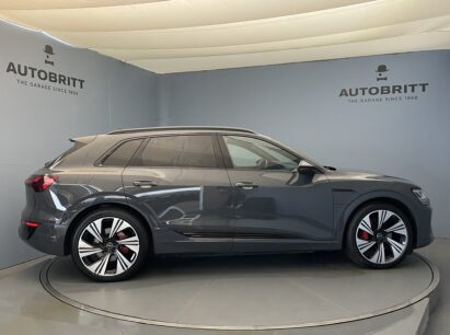 Audi Q8 e-tron 50 S Line quattro