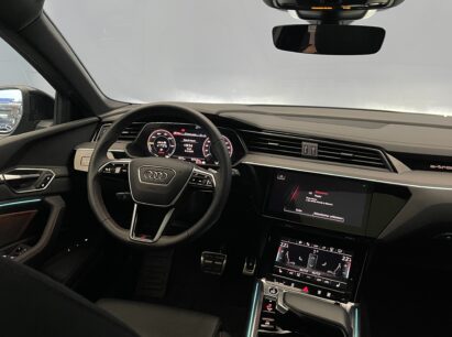 Audi Q8 e-tron 50 S Line quattro