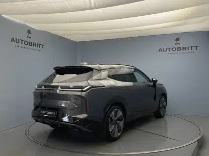 Lynk & Co 08 1.5 PHEV More