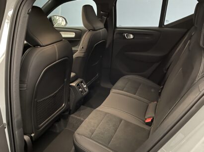 Volvo XC40 2.0 B4 MH Ultra Dark