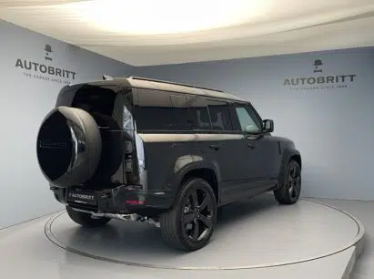 Land Rover Defender 110 2.0 P300e X-Dynamic HSE