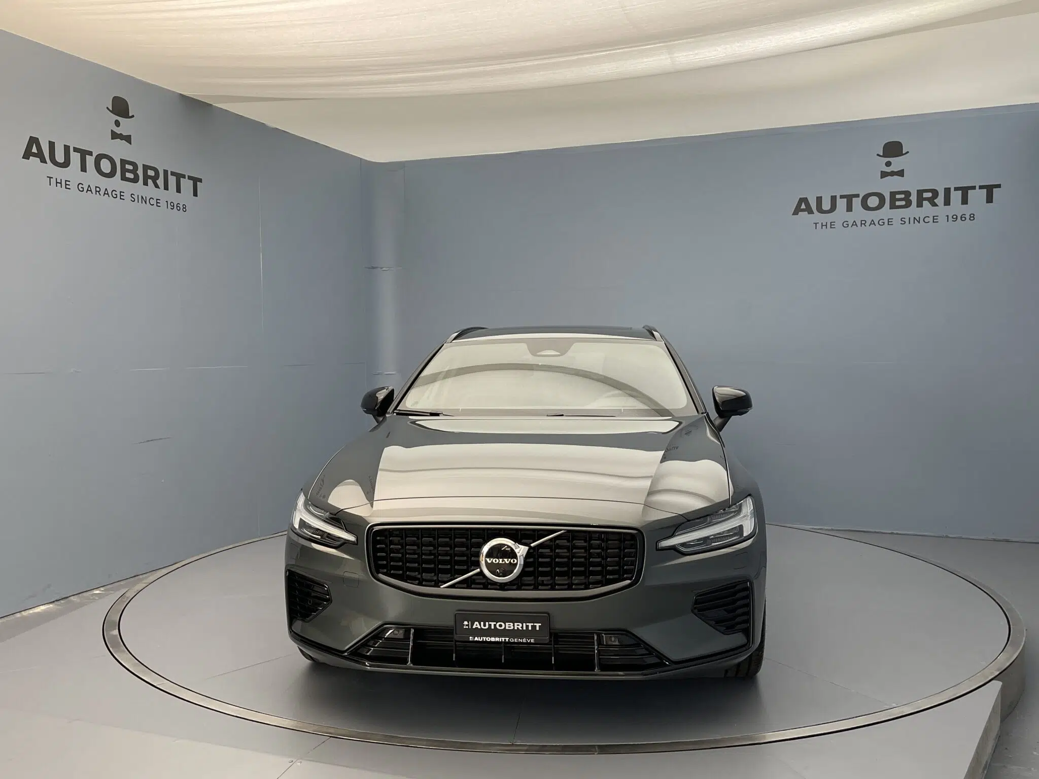 Volvo V60 2.0 T6 TE Ultra Dark eAWD