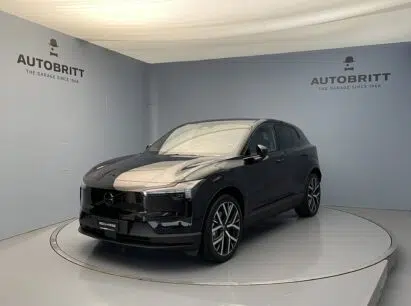 Volvo EX30 E60 Plus Swiss Black Edition