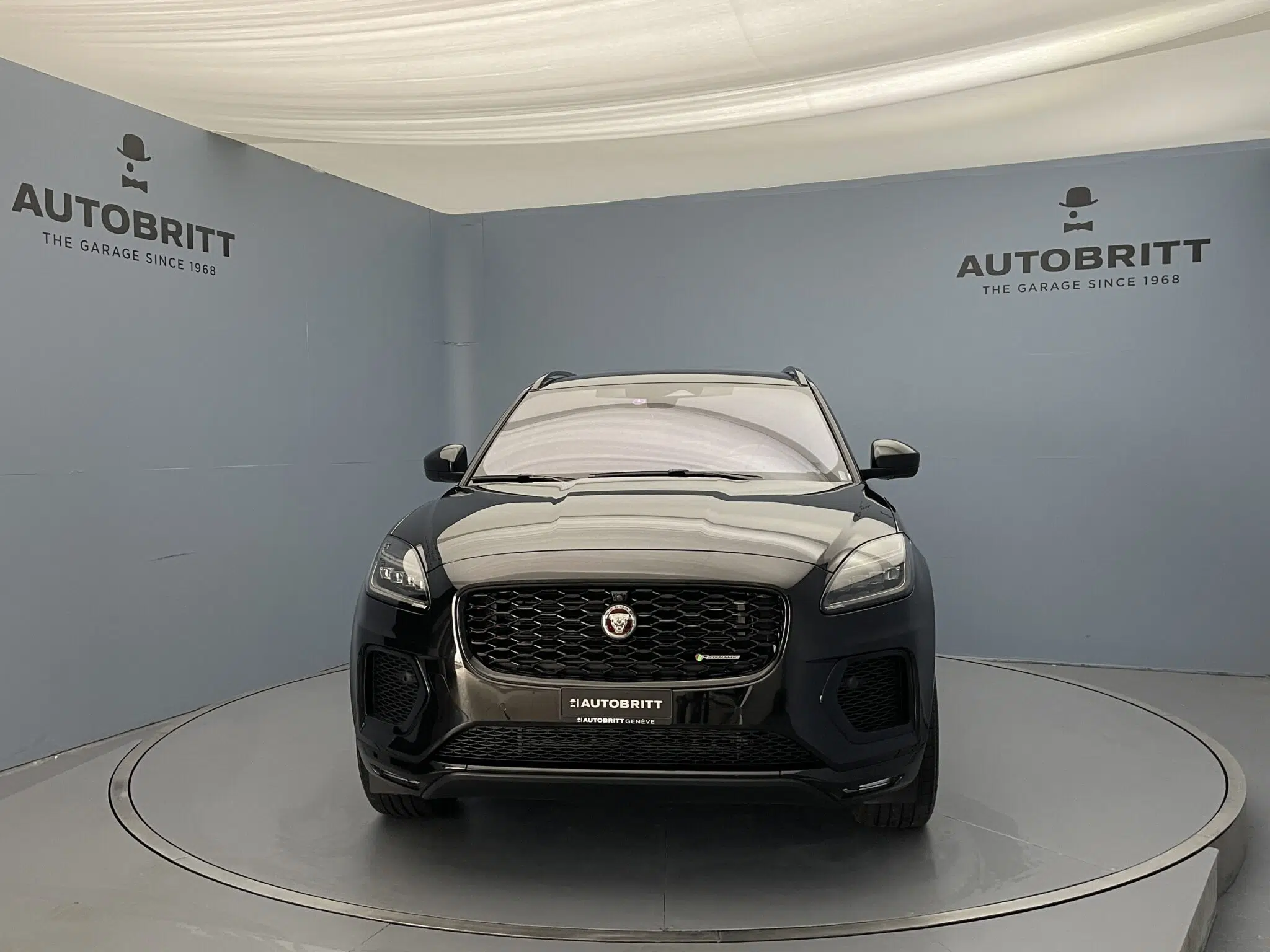 Jaguar E-Pace 1.5 T 300e R-Dynamic SE AWD