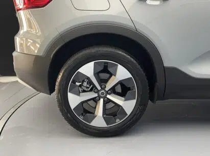 Volvo XC40 2.0 B3 MH XCITE