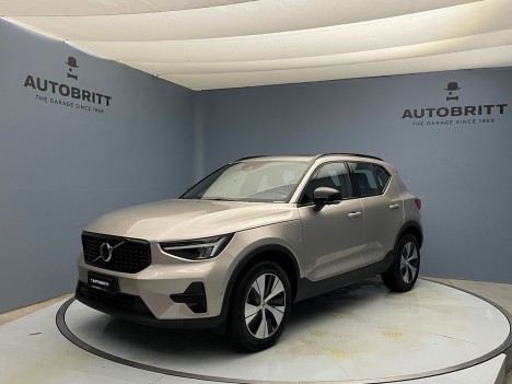 VOLVO XC40 T4 PHEV Plus...