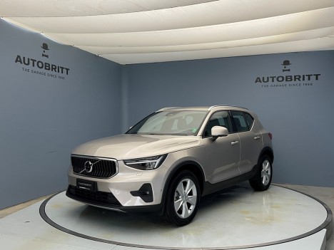 VOLVO XC40 2.0 B3 MH Core MY24