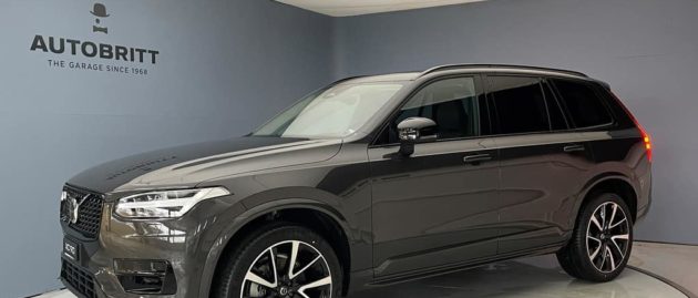 VOLVO XC90 B5 Benzin Mild Hybrid AWD Ultimate Dark Geartronic