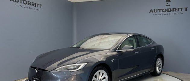 TESLA Model S 100 D