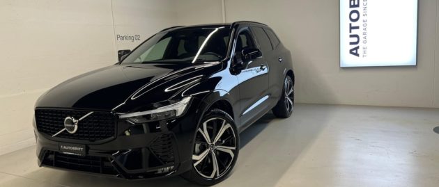 VOLVO XC60 2.0 B5 MH Ultimate Dark AWD