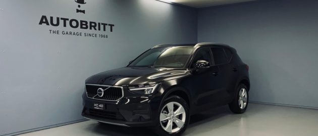 VOLVO XC40 2.0 B4 MH Momentum AWD